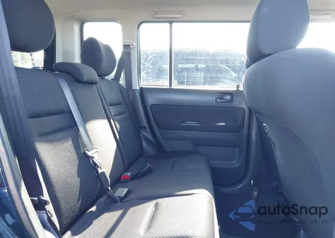 2004 Scion Xb из США, поврежденный, VIN JTLKT334040132069